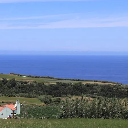 Northeast Azores, Rocha Mar House
