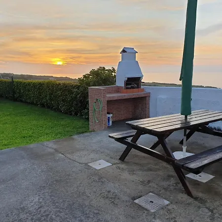 Northeast Azores, Rocha Mar House * Nordestinho