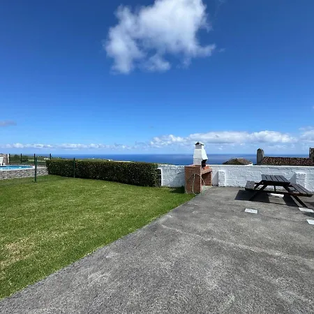 Northeast Azores, Rocha Mar House *