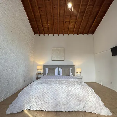 Northeast Azores, Rocha Mar House Nordestinho