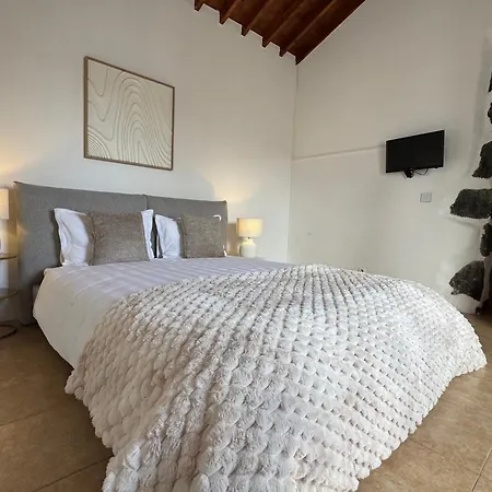 Northeast Azores, Rocha Mar House * Nordestinho